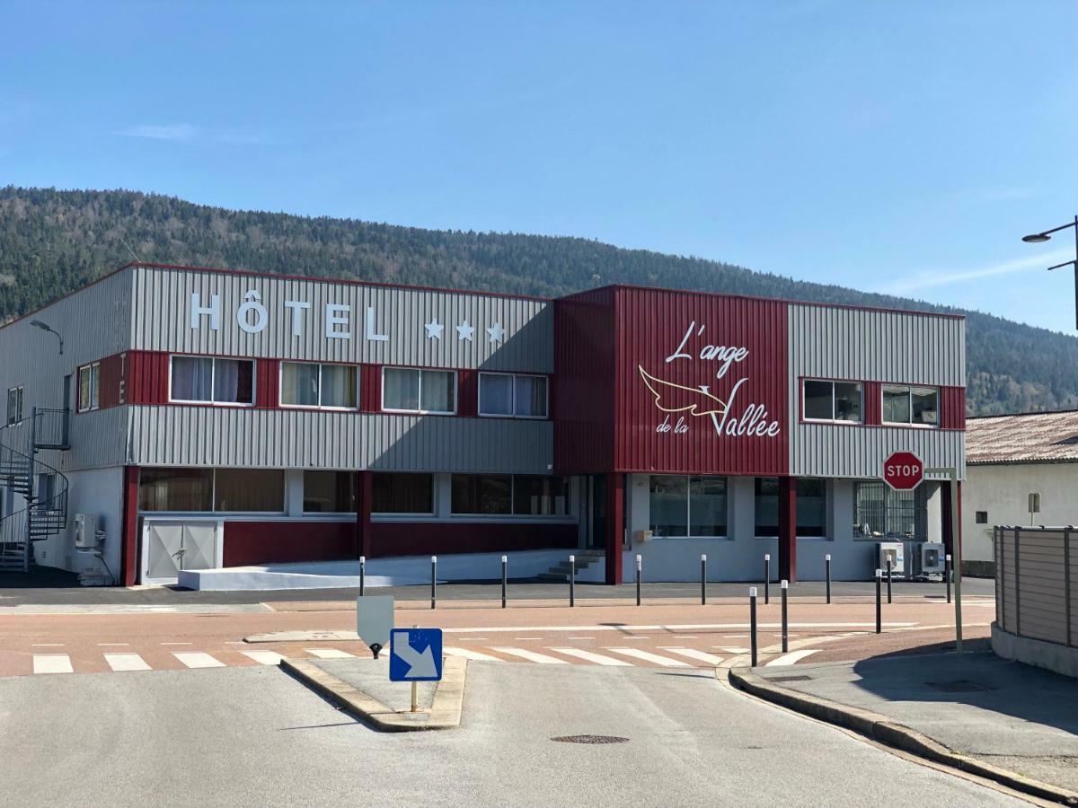 Hotel L'Ange De La Vallee Oyonnax Exteriér fotografie